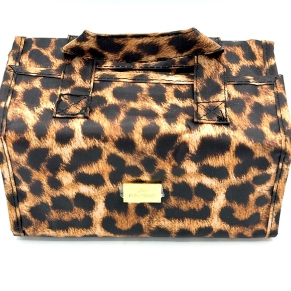 NWOT JM NEW YORK Leopard Print Roll Up Travel Toiletry/Makeup with 2 handles Bag - Picture 8 of 10